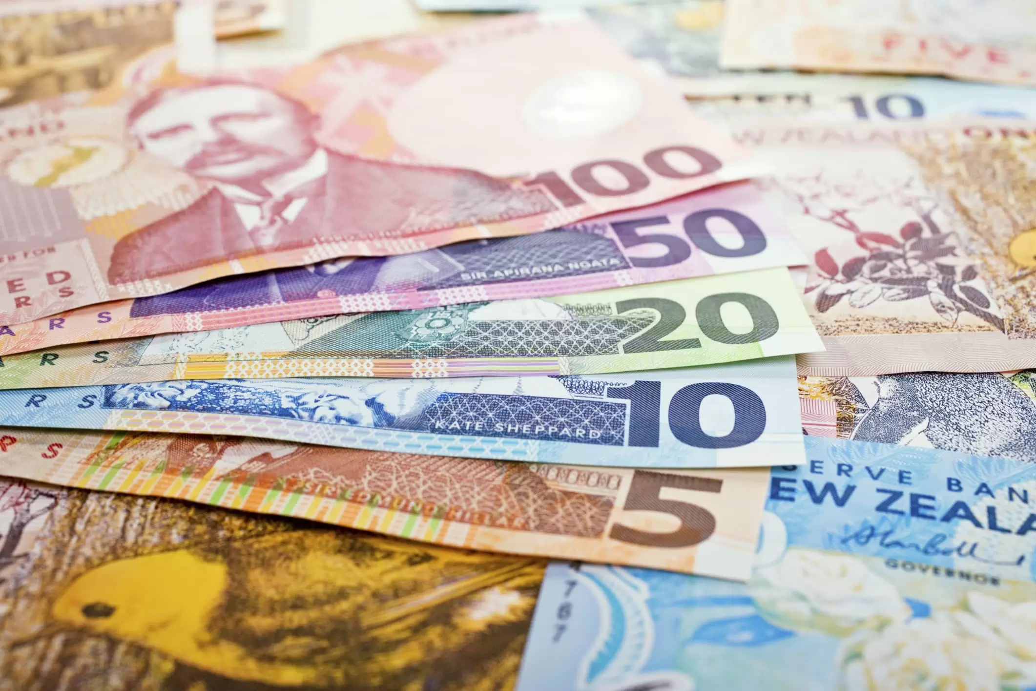 Counterfeit New Zealand Dollar (NZD) Bills